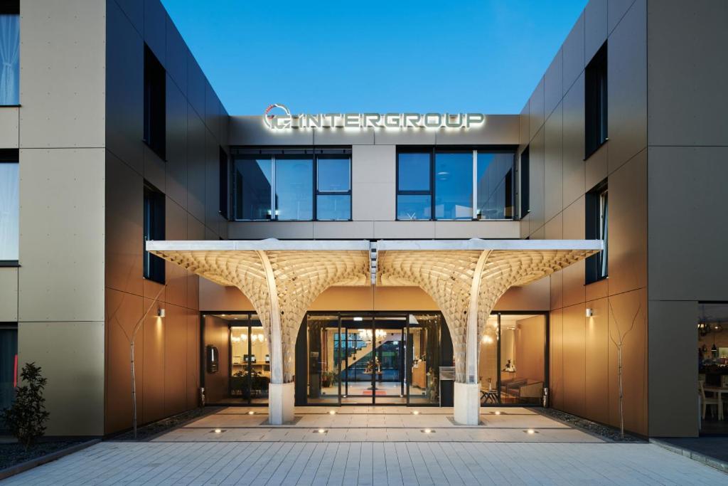 Intergroup Business & Design Hotel Ingolstadt Kosching Dış mekan fotoğraf